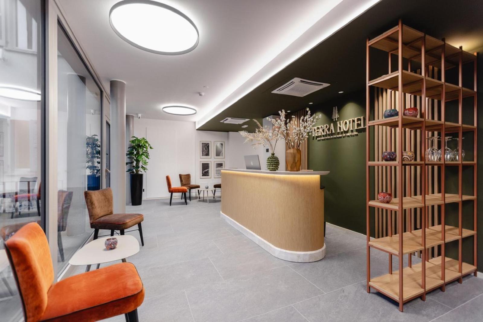 Terra Hotel Boutique Tirano Bagian luar foto