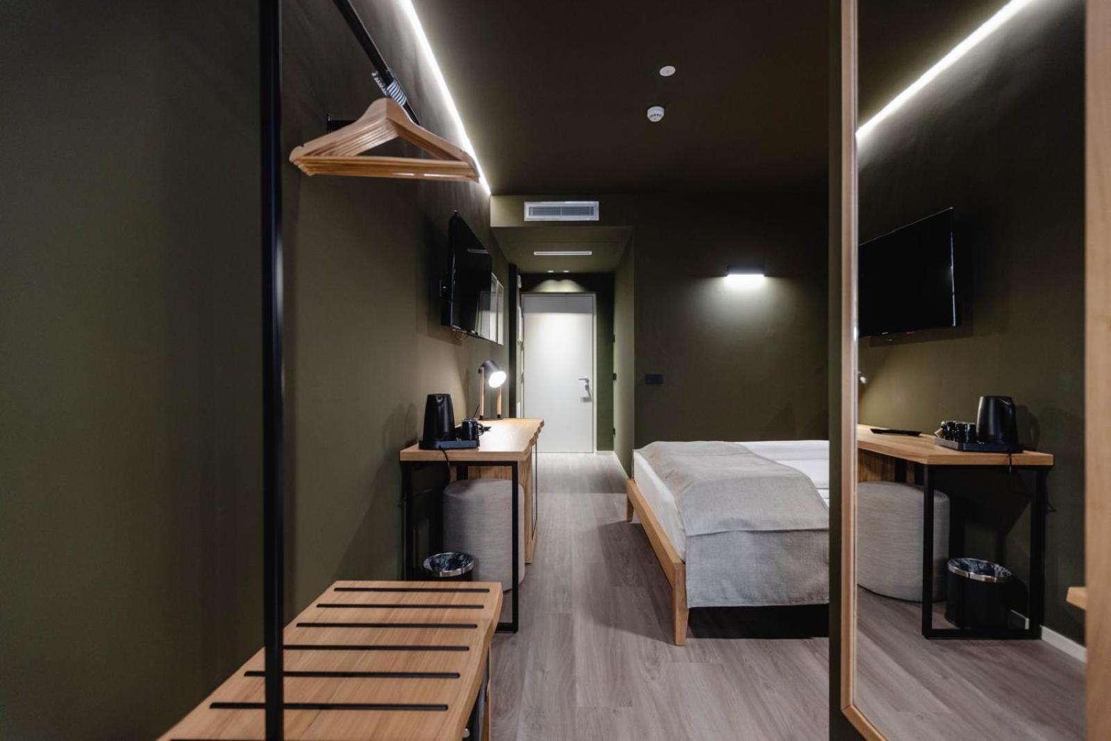 Terra Hotel Boutique Tirano Bagian luar foto