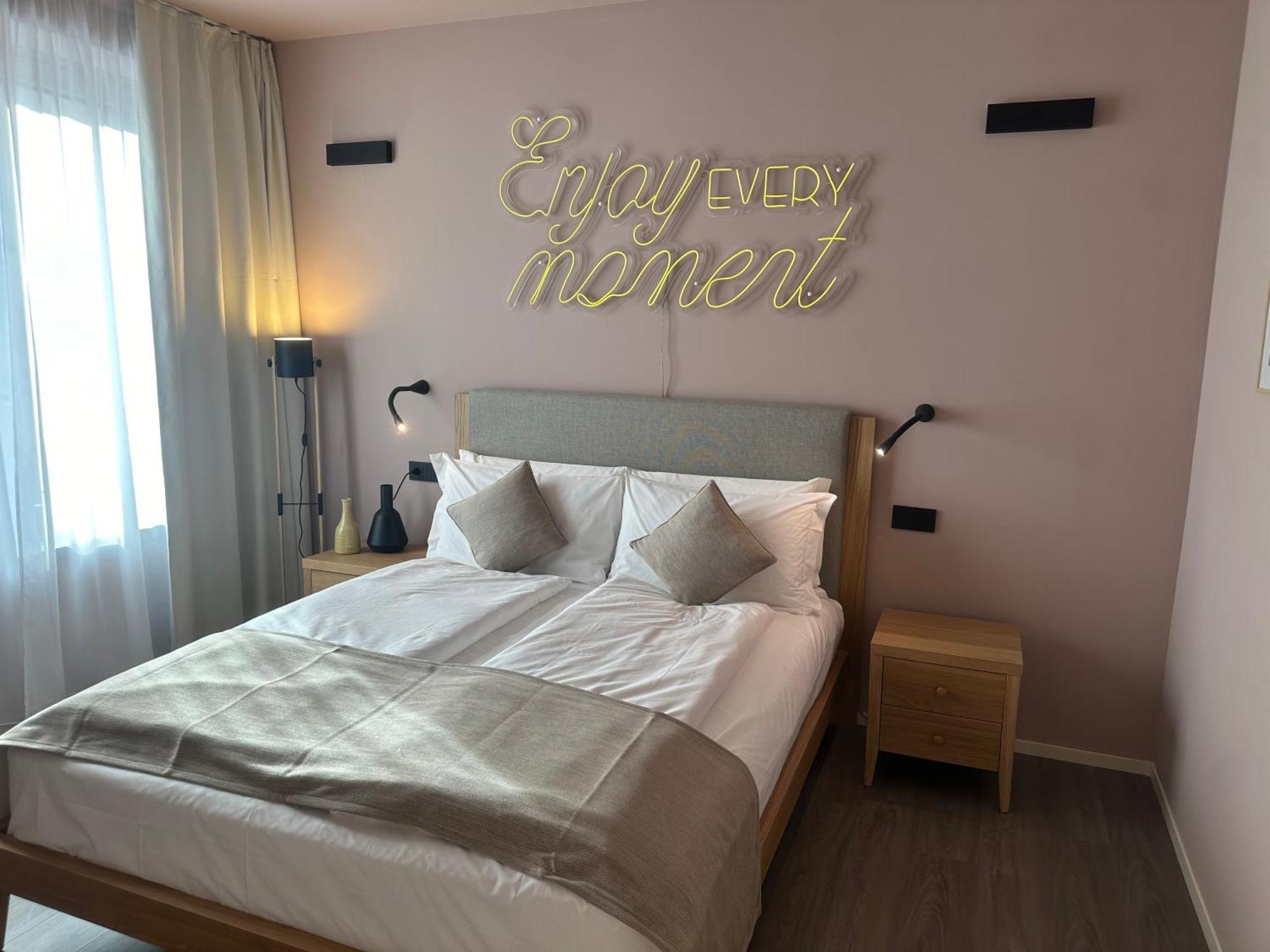 Terra Hotel Boutique Tirano Bagian luar foto