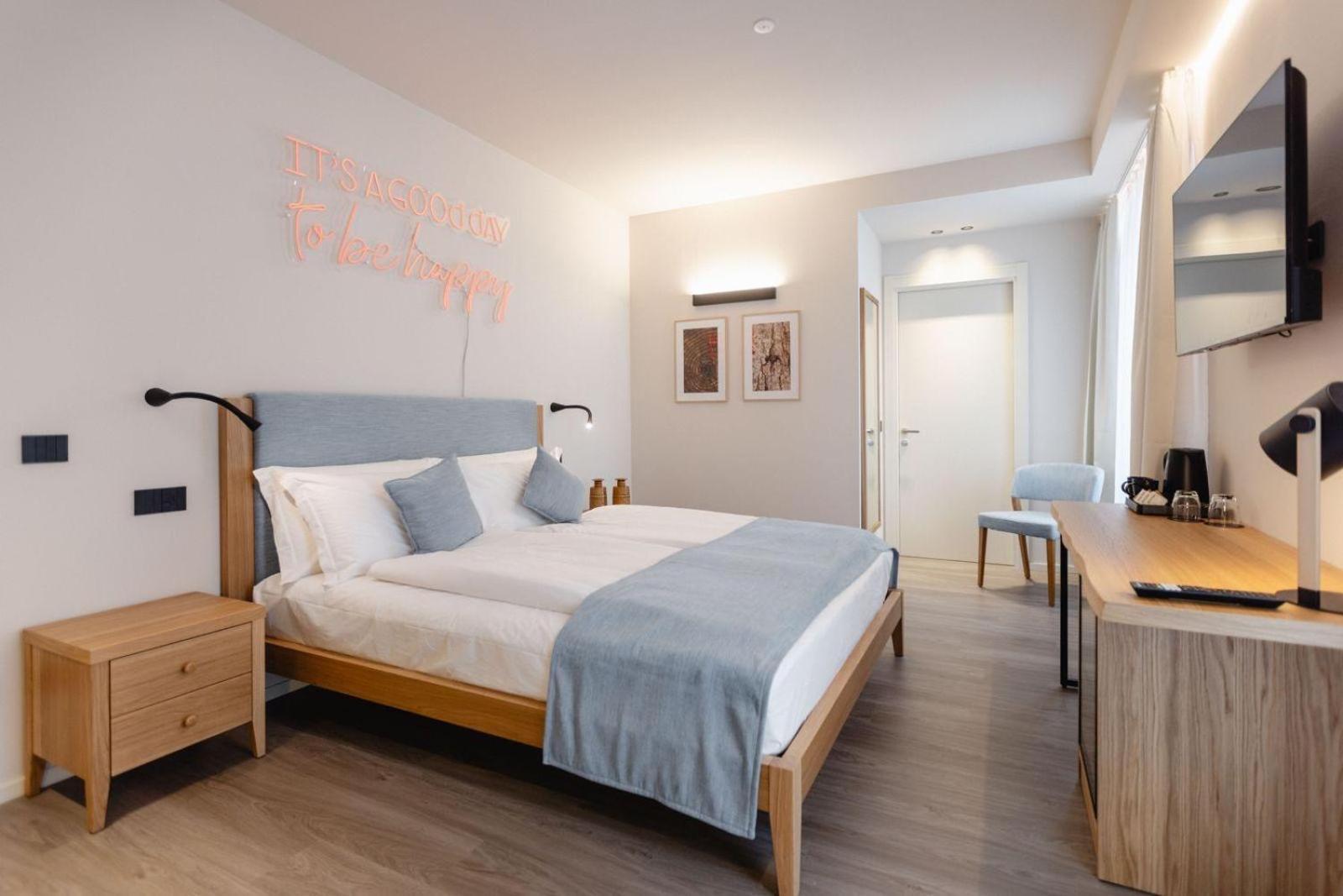 Terra Hotel Boutique Tirano Bagian luar foto