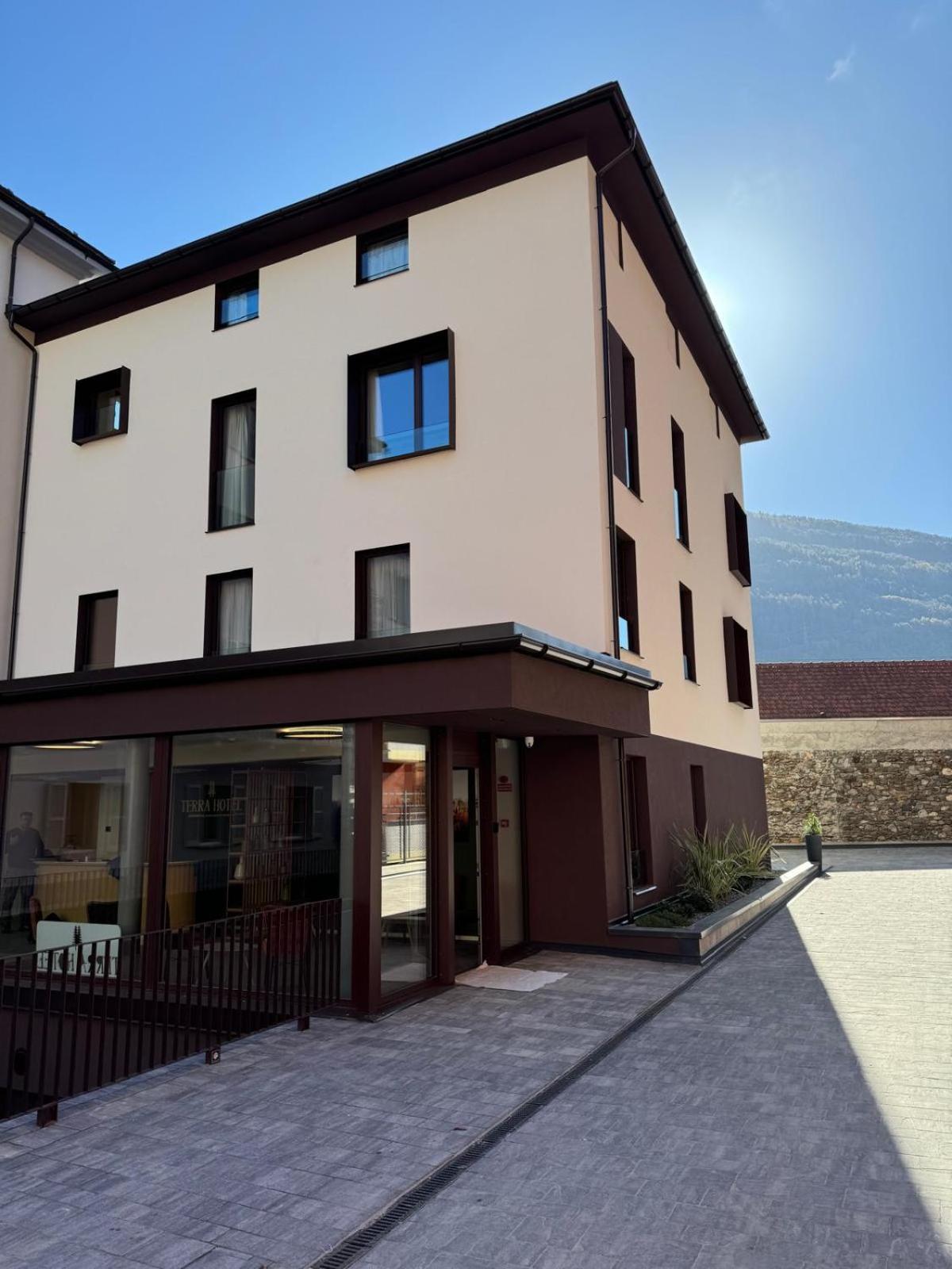 Terra Hotel Boutique Tirano Bagian luar foto