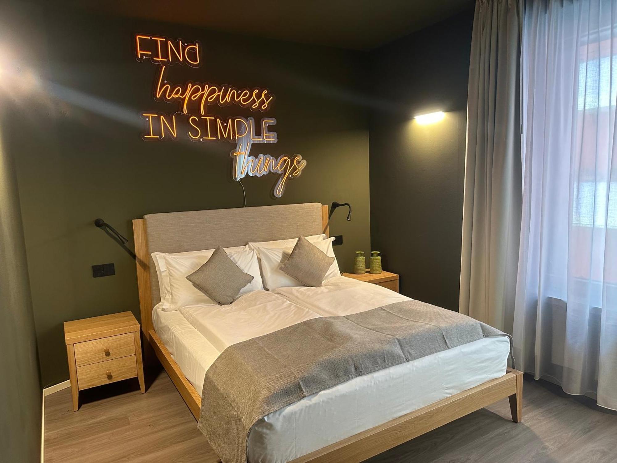 Terra Hotel Boutique Tirano Bagian luar foto