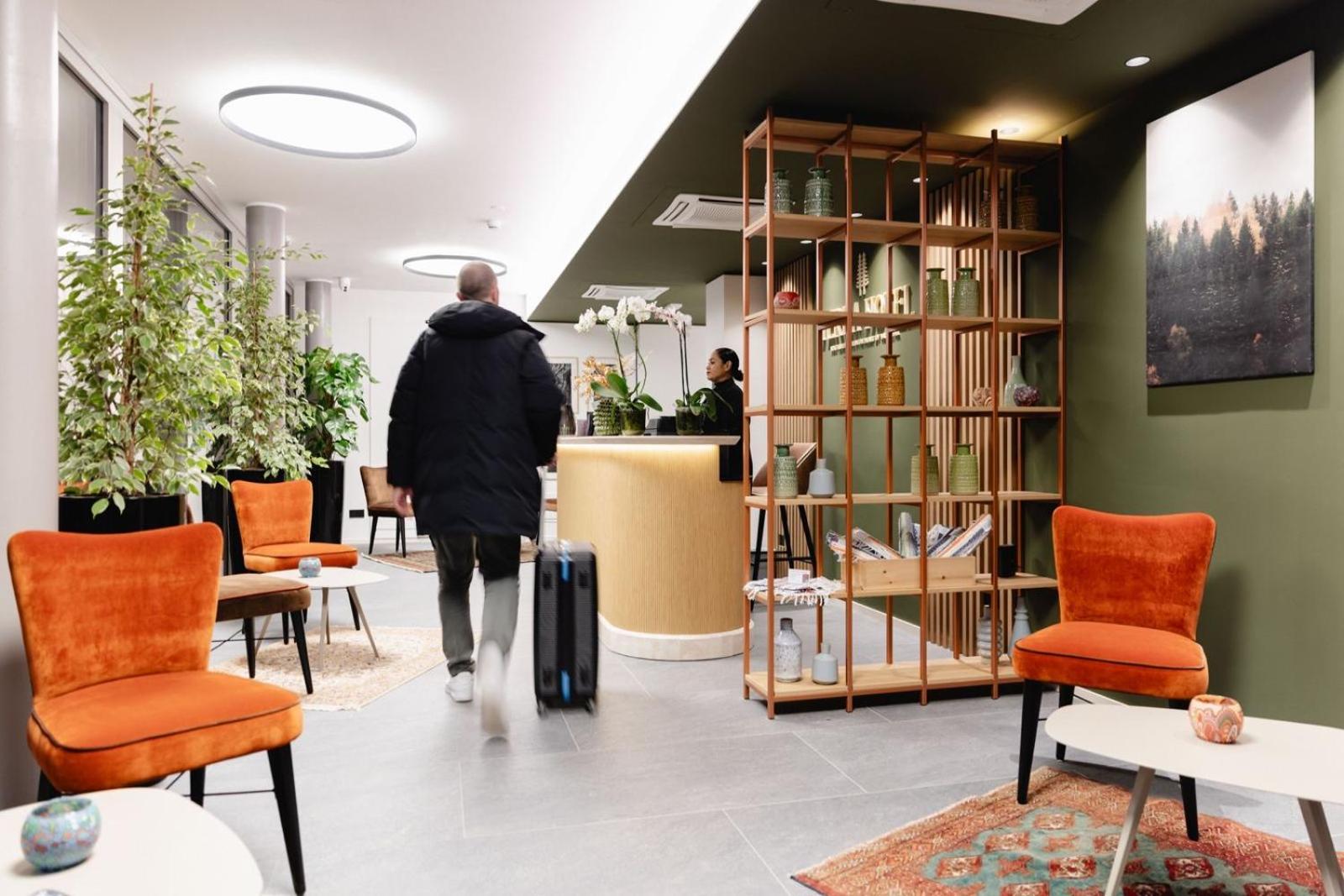 Terra Hotel Boutique Tirano Bagian luar foto